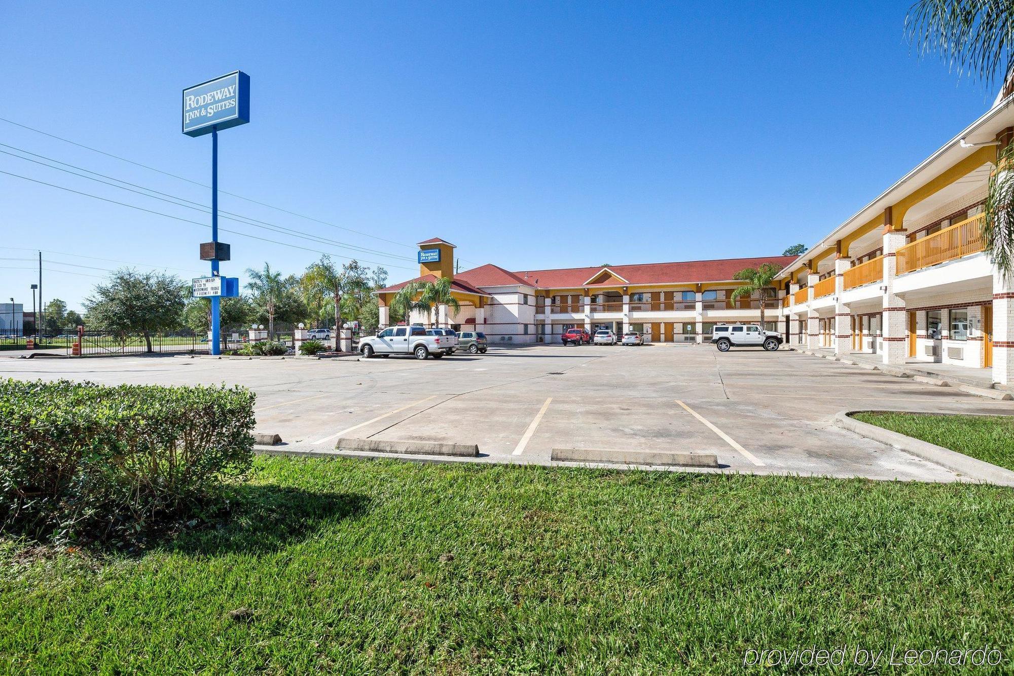 Hotel Rodeway &