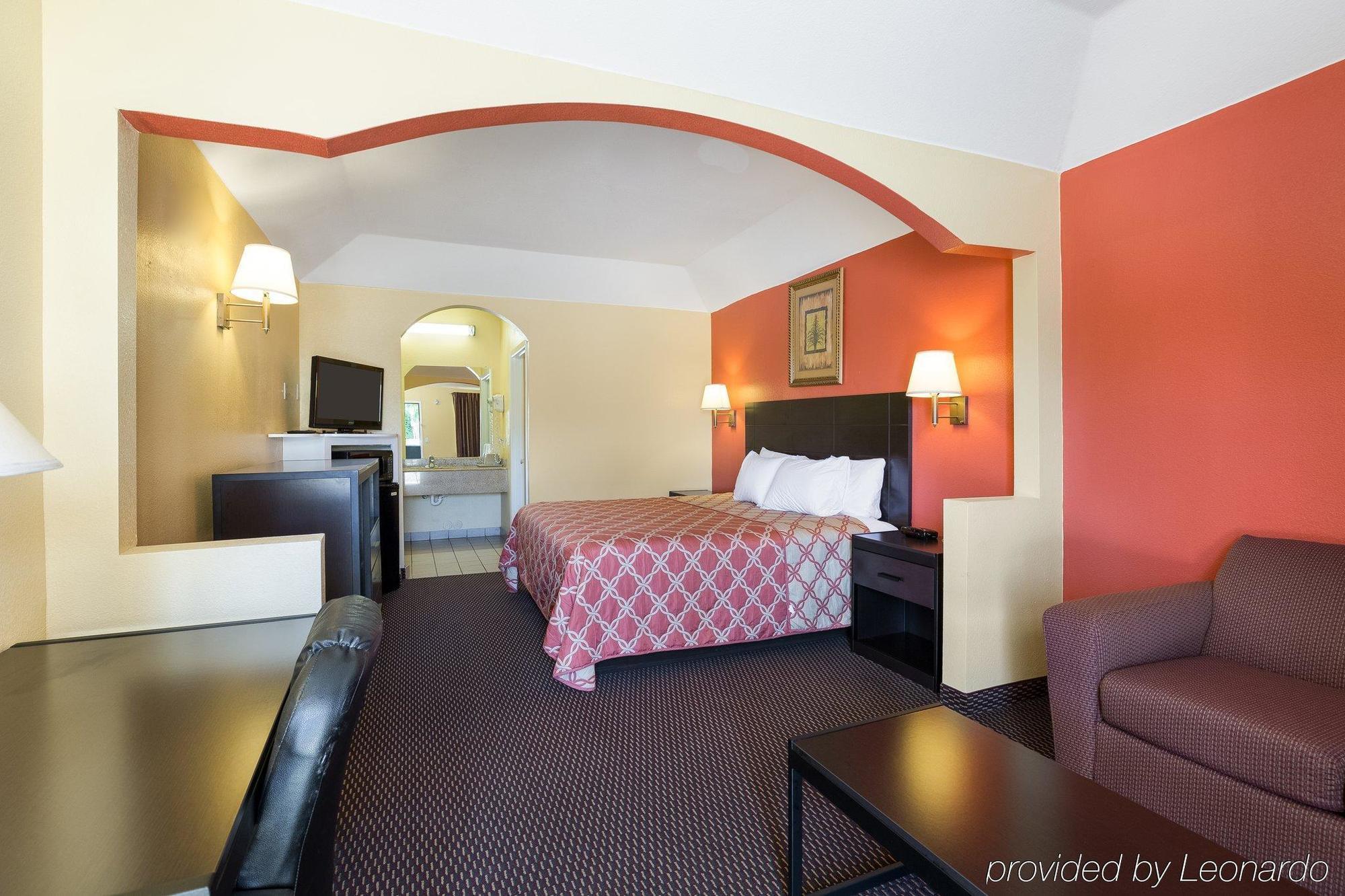 Hotel Rodeway & Humble
