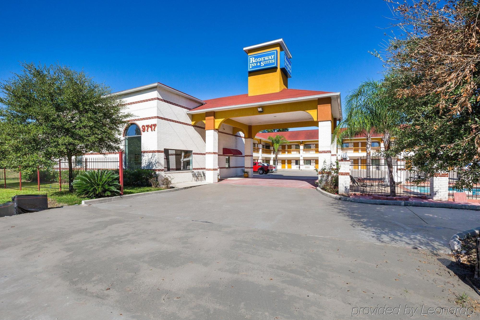 Hotel Rodeway &