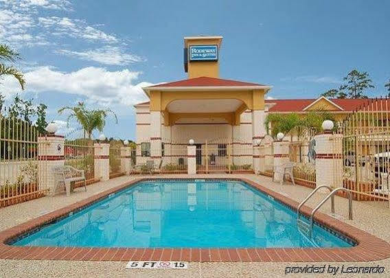 Hotel Rodeway &